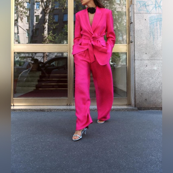 Zara x Barbie Limited Edition Belted Blazer NWT - Picture 2 of 6